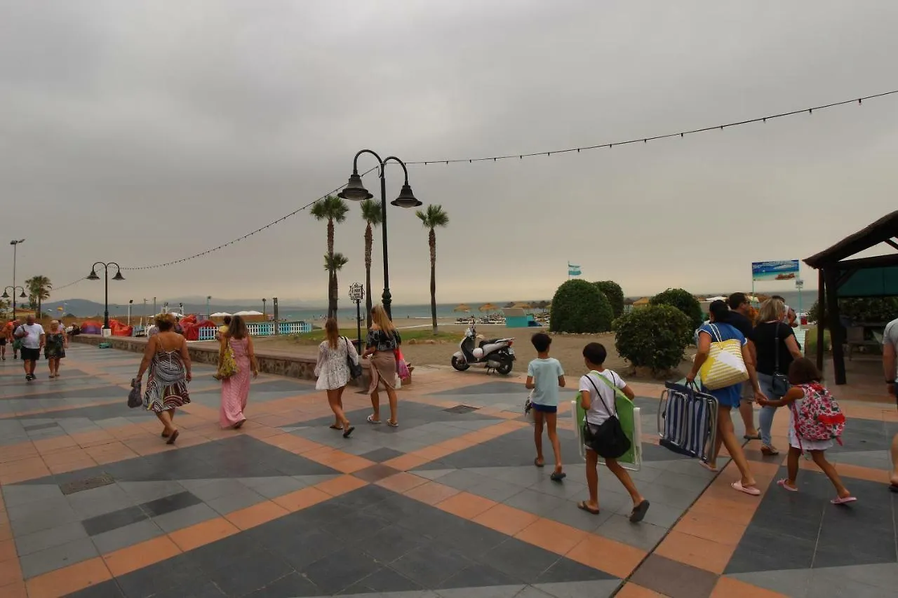 Carihuela Beach Apartment - Plaza Del Remo Torremolinos Spanien